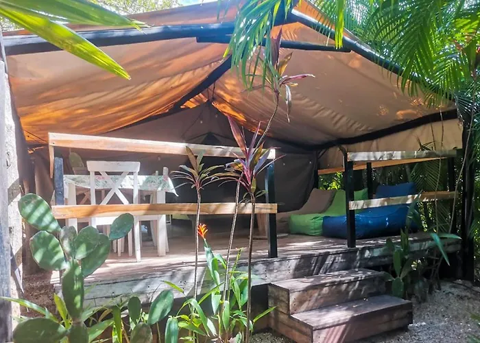 Hotel Flor Y Bambu
